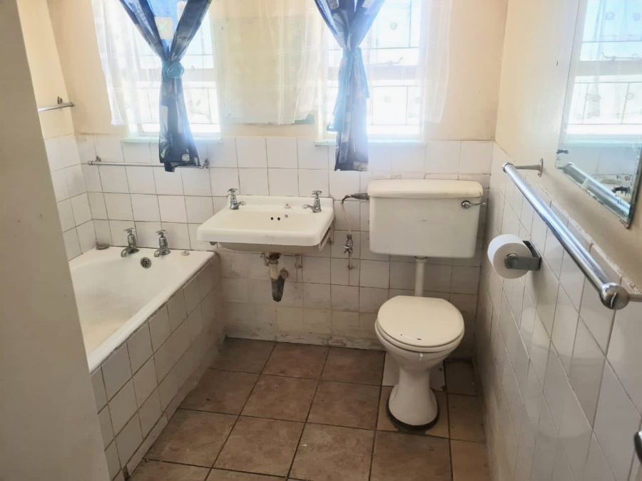 4 Bedroom Property for Sale in Uitsig Free State